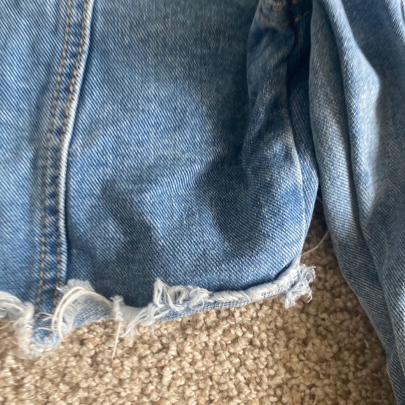 Shein Women’s Two Color Half and Half Distressed Long Sleeve Denim Jacket Size S - Picture 14 of 14